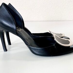 Roger Vivier Black Leather Chips D'orsay Buckle Pumps Size 35.5 (size 5)